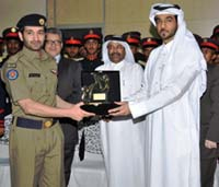 اللجنة تستقبل مجموعة من طلاب كلية أحمد بن محمد العسكرية 