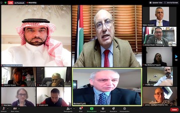 خلال ندوة حقوقية حول اليوم العالمي للتضامن مع الشعب الفلسطيني..