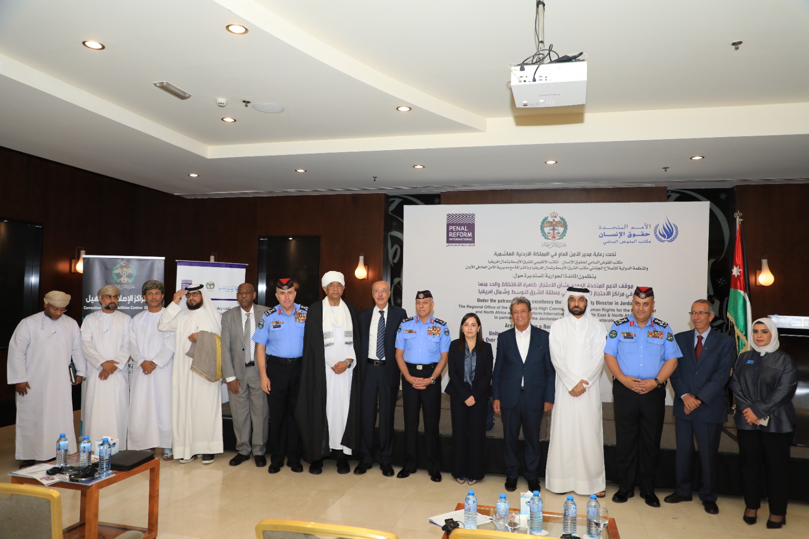 لدى مشاركته بالمائدة الحوارية في المملكة الأردنية الهاشمية.. سلطان الجمّالي:  المؤسسات الوطنية ركيزة للحد من اكتظاظ السجون وتعزيز العدالة