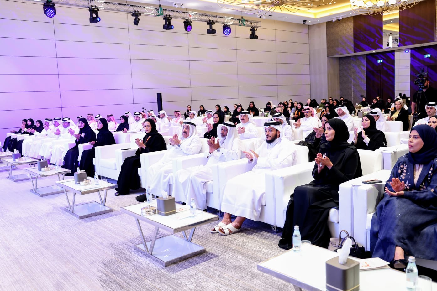 اللجنة الوطنية لحقوق الإنسان تناقش تمكين المرأة والعنف الالكتروني في العصر الرقمي