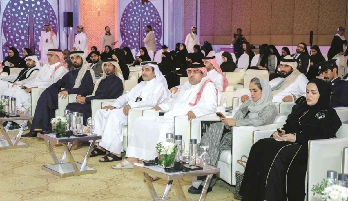 خلال جلسة شهدت استعراض تجارب شبابية.. حوار تفاعلي بين الشباب حول التداعيات الناجمة من المخدرات