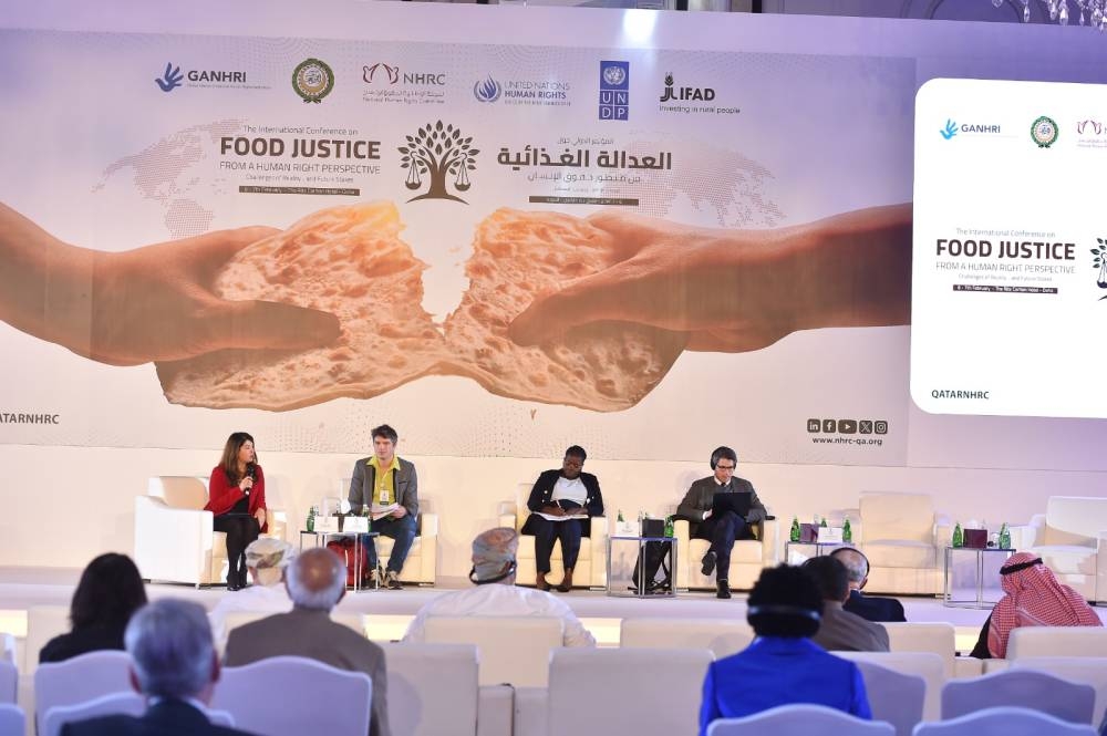 خلال إحدى جلسات المؤتمر الدولي حول العدالة الغذائية ..مسؤولون بمنظمات دولية.. عوامل عديدة وراء انتهاك الحق في الغذاء